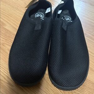 Sun Squad- Men’s Water Shoes  11-12